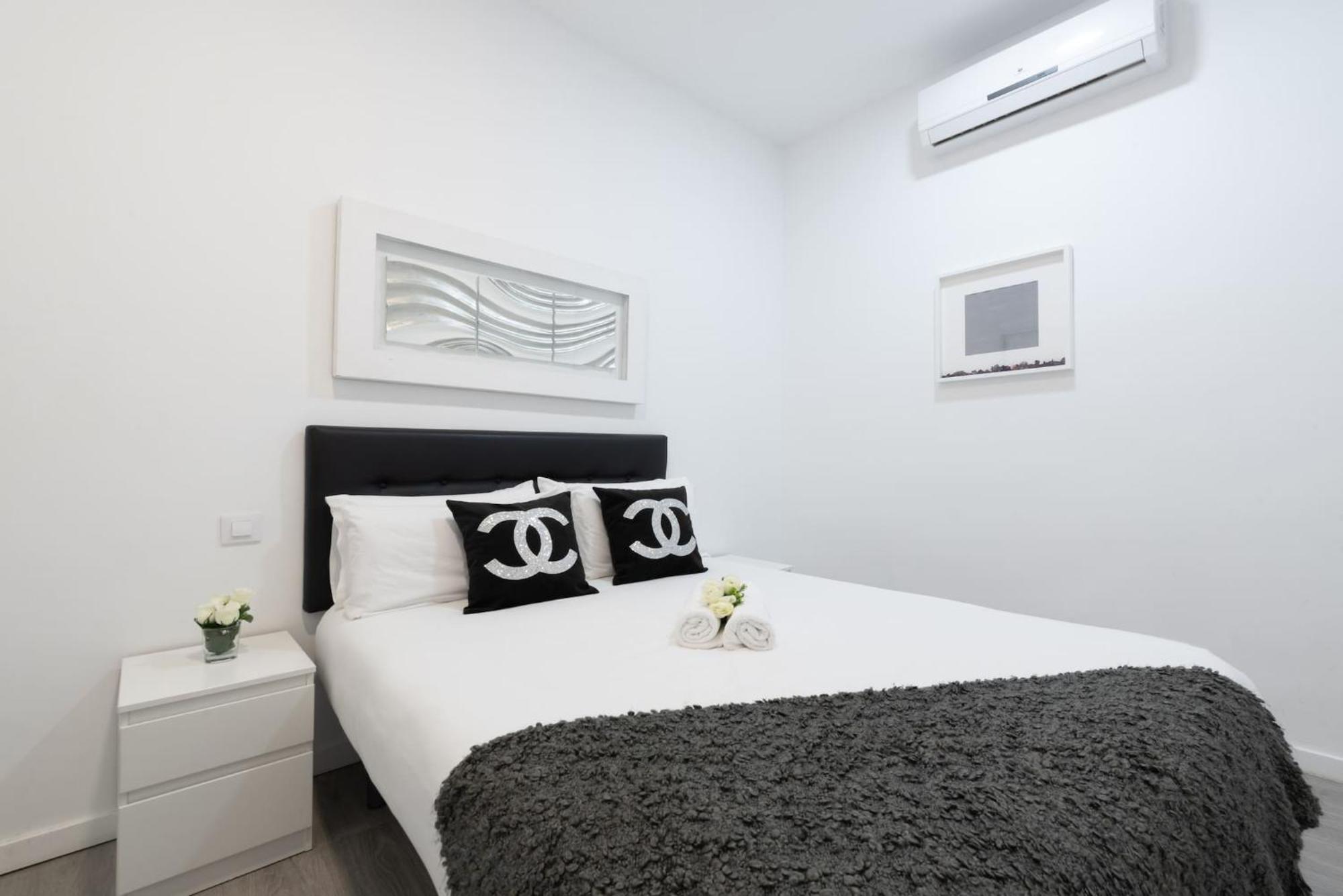Apartamentos Day Madrid Sol Centro Gran Via Экстерьер фото