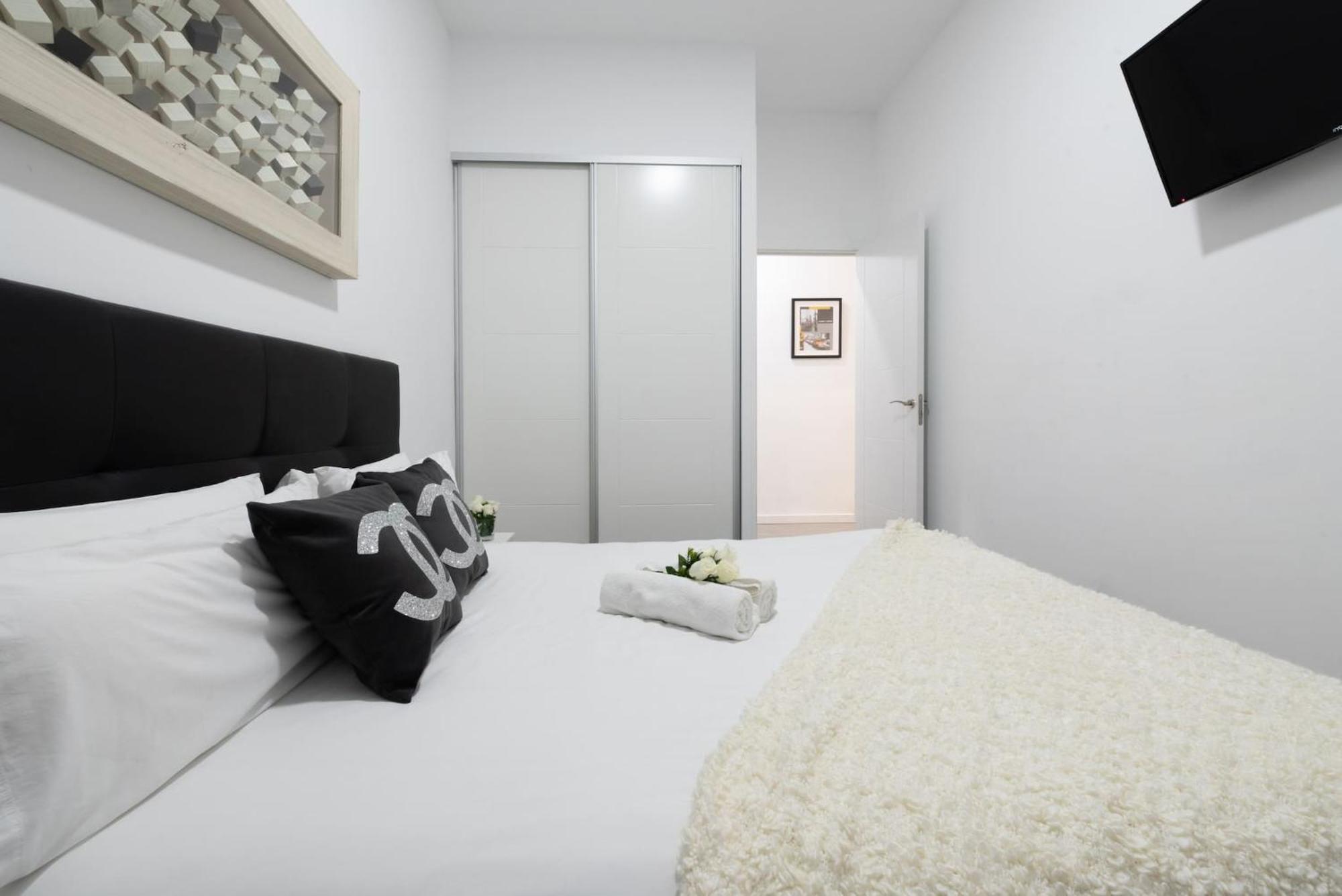 Apartamentos Day Madrid Sol Centro Gran Via Экстерьер фото