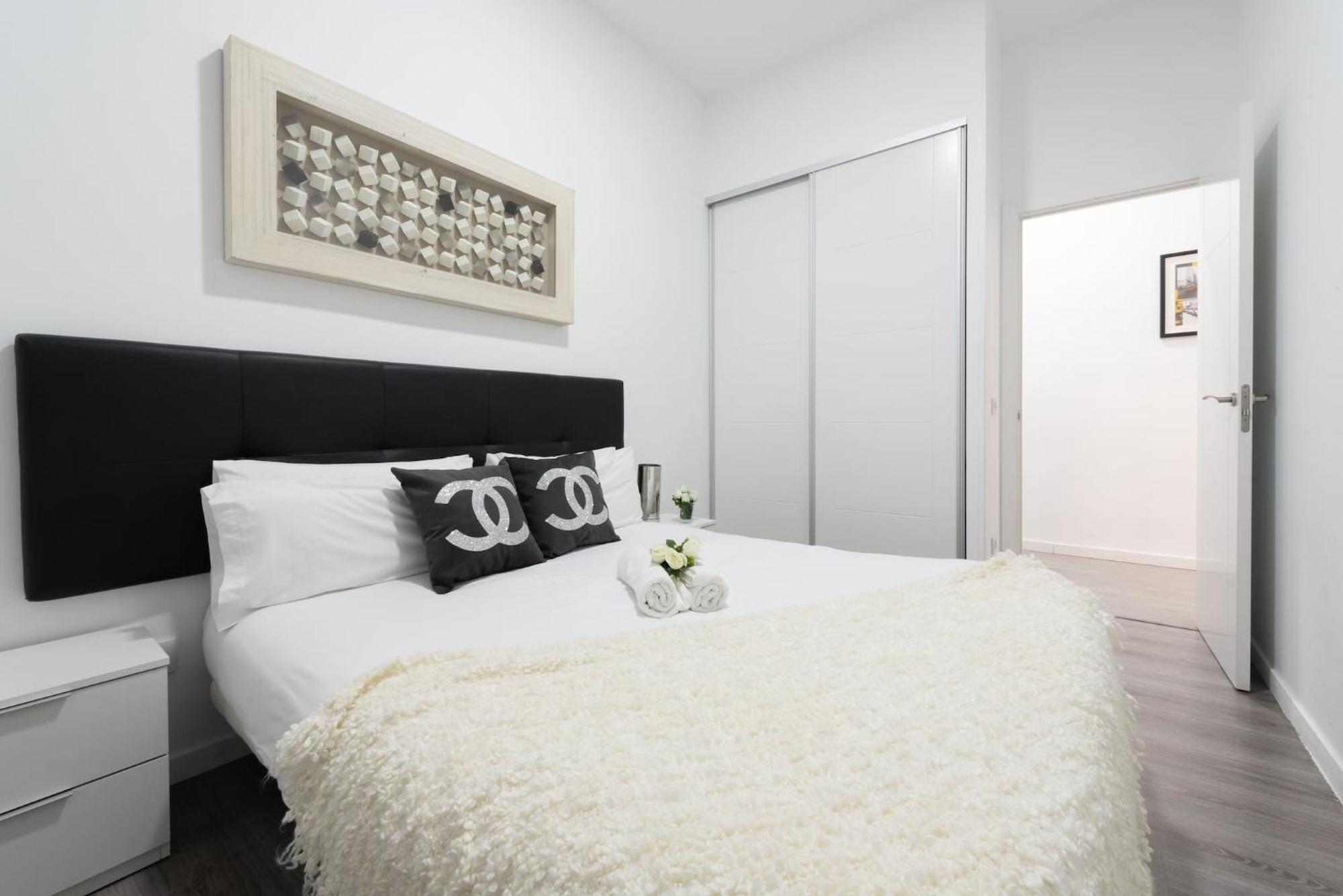 Apartamentos Day Madrid Sol Centro Gran Via Экстерьер фото